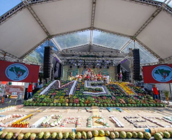 No fim de semana do Dia das Mães, São Paulo terá João Gomes, Djonga, System of a Down, mostras, feira do livro, massagem gratuita e mais - Metrópoles