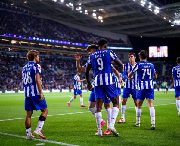 Martin Anselmi é treinador do Porto