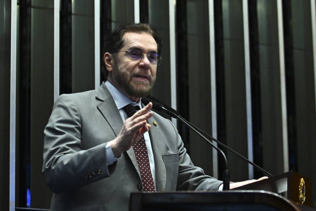 plinio valerio - Metrópoles