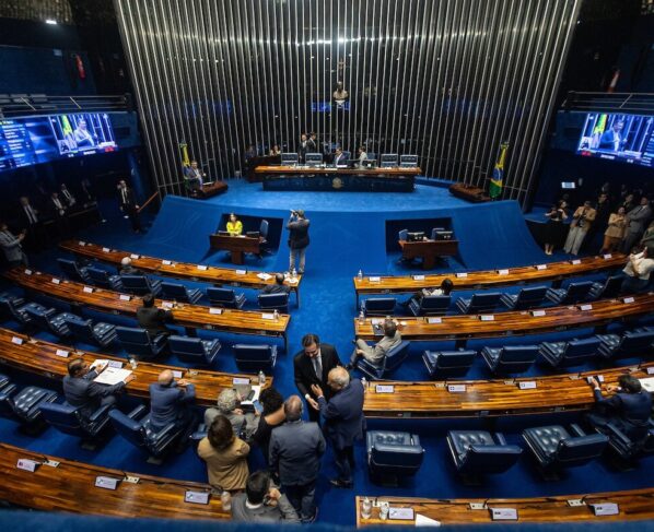 imagem colorida mostra plenário do senado federal - metrópoles