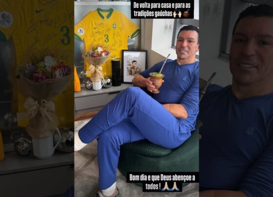 Imagem colorida do ex-zagueiro Lúcio