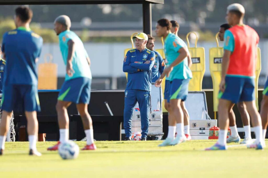 Treinador é o novo comandante do Brasil