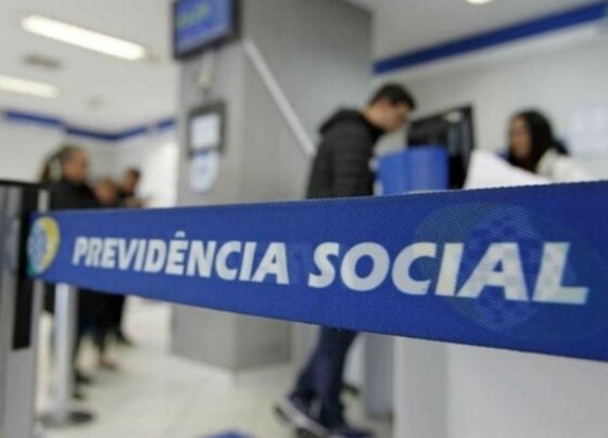 Foto colorida de agência do INSS - Metrópoles