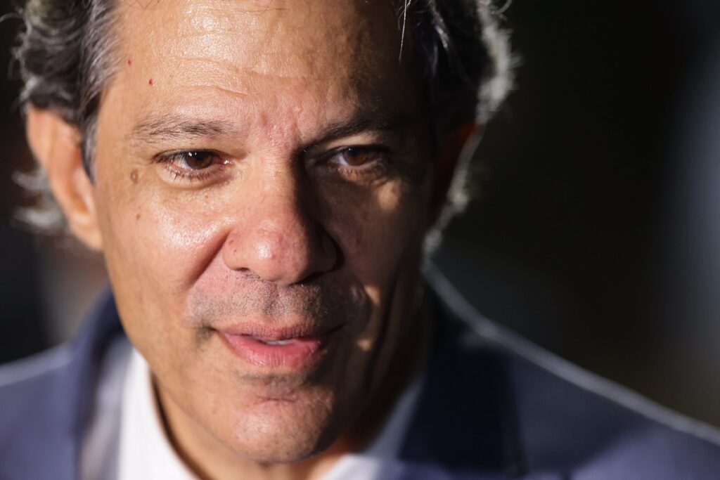 Foto colorida mostra o ministro Fernando Haddad - Metrópoles