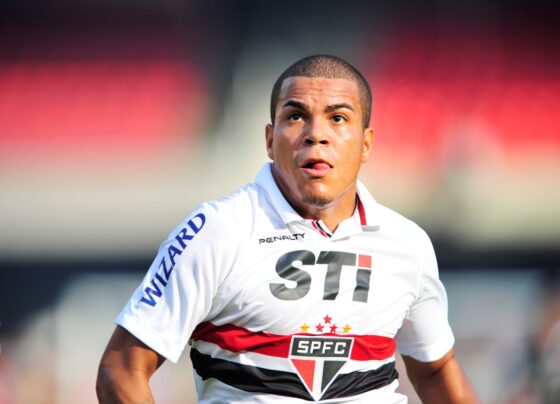 Imagem colorida do jogador Thiago Carleto, do São Paulo
