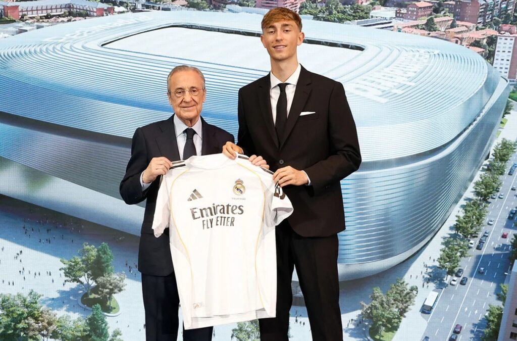 Foto colorida de Huijsen, zagueiro do Real Madrid - Metrópoles